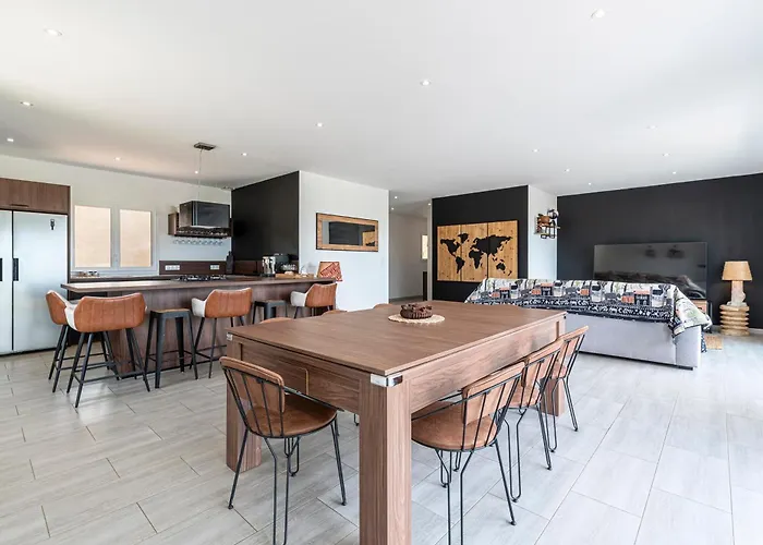 Maison Mawie - Vue Montagne Piscine Jacuzzi Feriehus