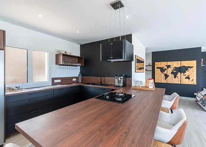 Feriehus Maison Mawie - Vue Montagne Piscine Jacuzzi *